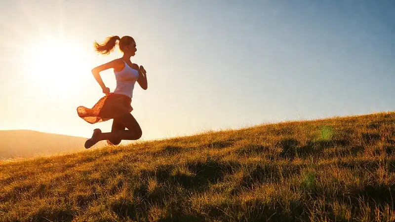 Mujer corre