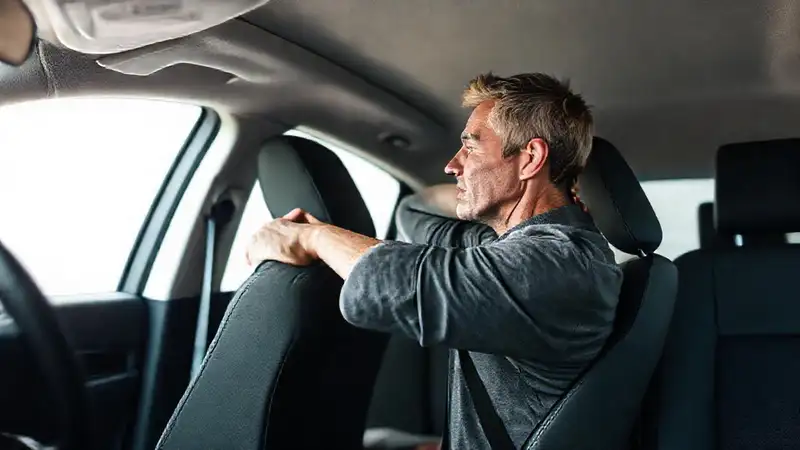 Asiento ergonómico optimiza postura y salud